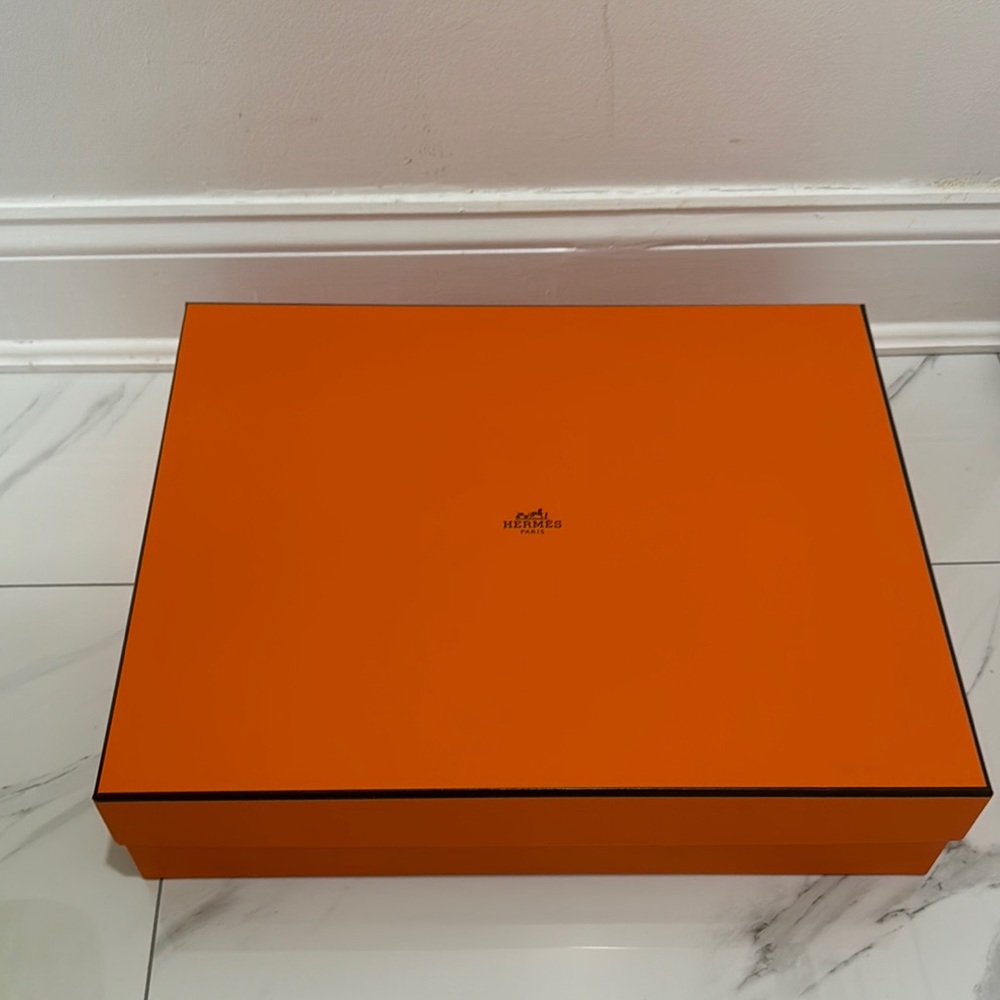Hermès Authentic gift Box